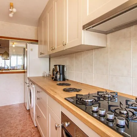 Holiday home Stunning In With Wifi *